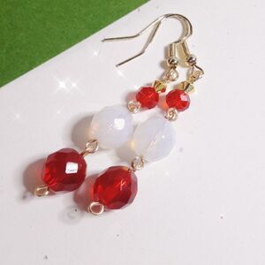 Dangle hand crafted bohemian earrings  032p# Red milky glass long earrings regen